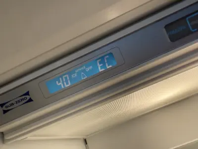 Sub-Zero refrigerator display panel showing EC error code and 40°F temperature reading