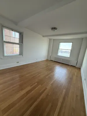 Laminate flooring installation in a NYC home