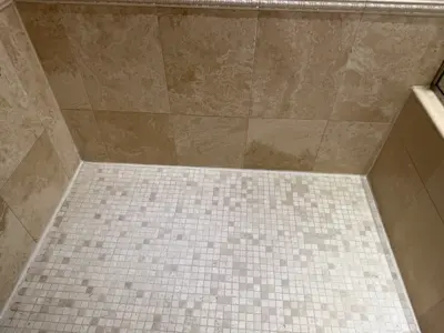 Professional caulking and sealing service