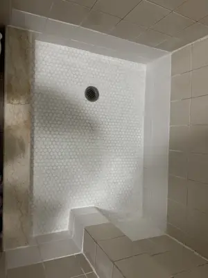 Professional caulking and sealing service